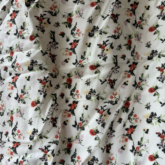 Aritzia Little Moon Floral Bomber - Picture 3 of 8